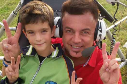 David, fiul lui Adrian Enache, comenteaza meciuri de fotbal