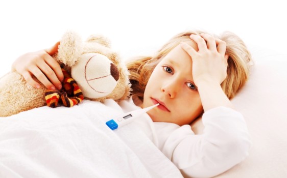 Cum ii protejam pe copii de virozele respiratorii