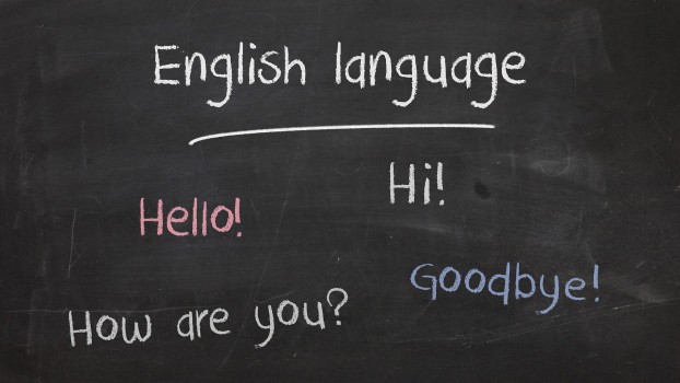 Cum îl învăț pe copilul de 3 ani o limbă străină?
