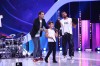 DaviN, fiul lui Călin Geambașu, bate la tobe și dansează ca Michael Jackson
