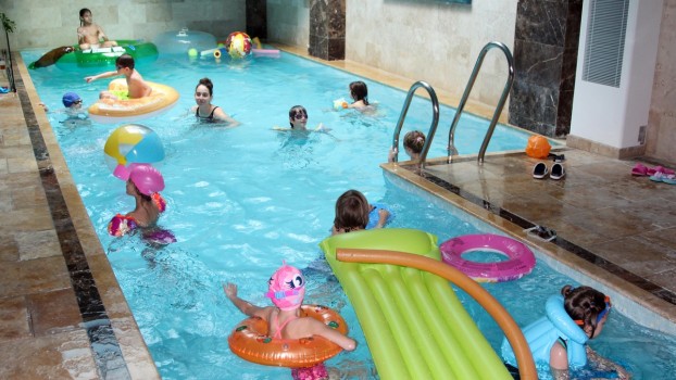 Luxuria Centrum, cel mai cool loc unde poți organiza petreceri în apă!